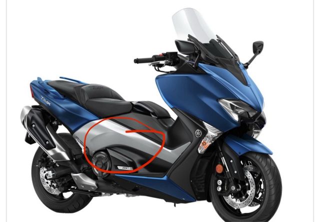 Carenados laterales T-Max 530 (17-19)