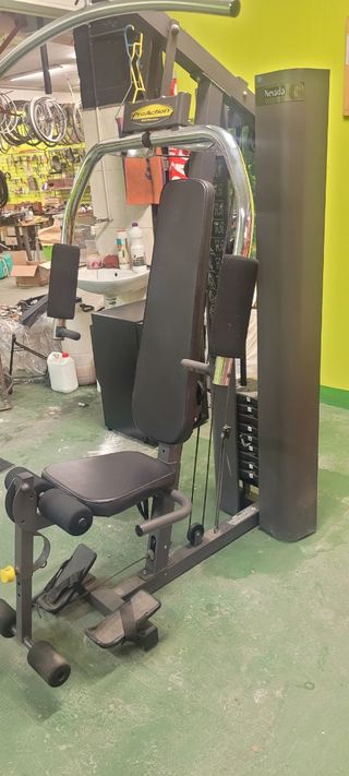 Màquina de musculació fitnes 