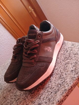 Zapatillas U.S. Polo Assn. marrón