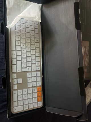 Teclado y raton Bluetooth metálico