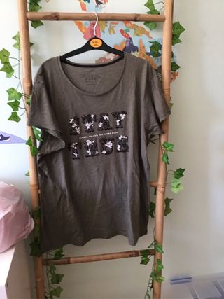 Camiseta Stay Free verde oliva