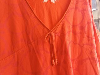 Camiseta naranja talla grande 