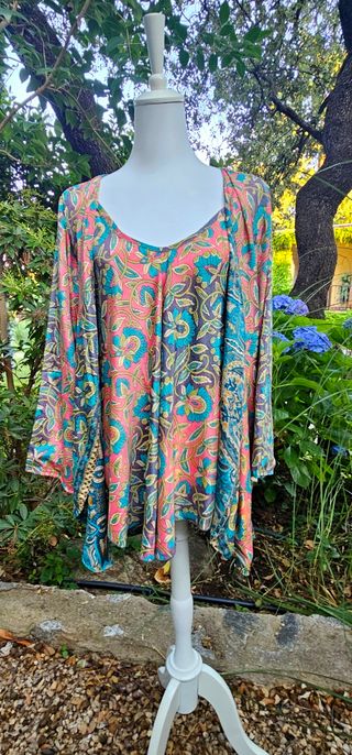 Conjunto top y chaqueta overall reversible paisley
