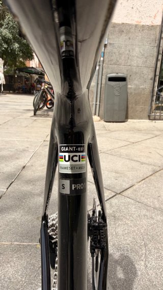 Giant TCR Advanced Pro 1 Di2 Talla M y S NUEVAS