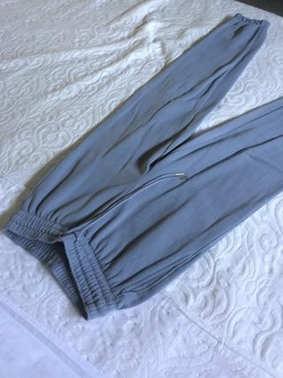 Pantalones chándal grises