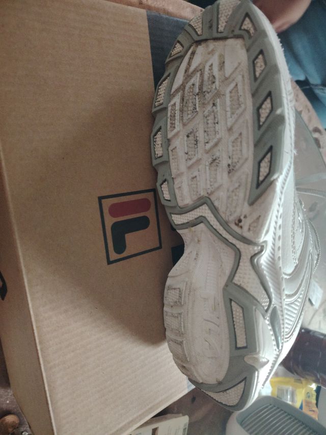 Zapatillas Fila blancas nº 38