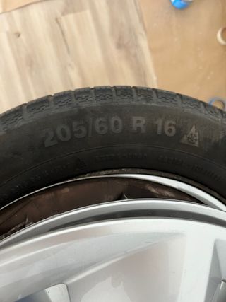 Neumáticos 205/60 R16 