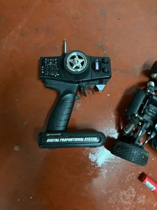 Coche RC gasolina Swatch