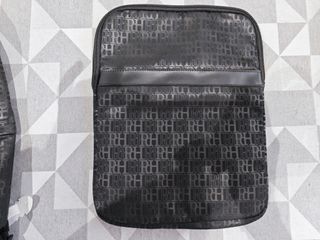 MOCHILA + FUNDA PORTAIL PEDRO DEL HIERRO EDICION E