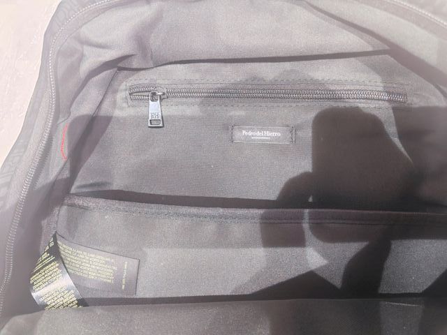 MOCHILA + FUNDA PORTAIL PEDRO DEL HIERRO EDICION E