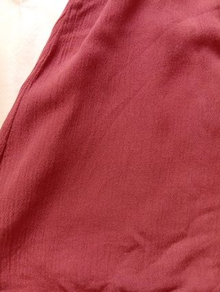Blusa roja talla S - hombros descubiertos