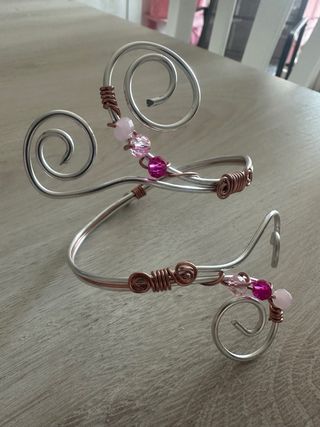 Braccialetti avvolgenti rosa e argento