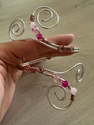 Braccialetti avvolgenti rosa e argento
