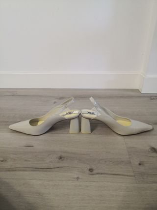 Zapatos tacón Zara