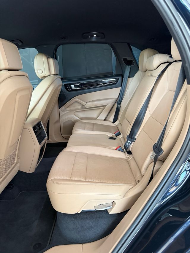 Porsche Cayenne 2020 e-hybrid