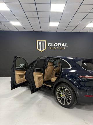 Porsche Cayenne 2020