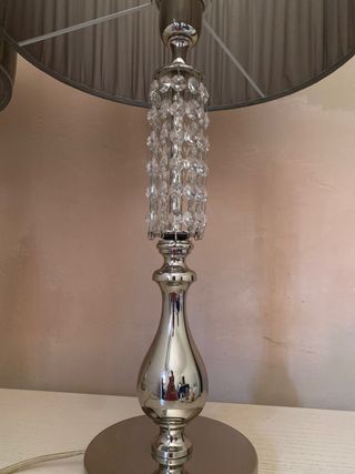 2 Lumi da comodino eleganti grigio argento