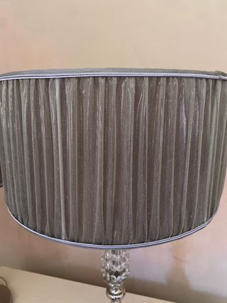 2 Lumi da comodino eleganti grigio argento