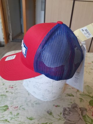 Cappellino CCM rosso e blu