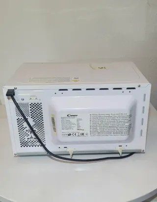 Microondas Candy digital con grill.