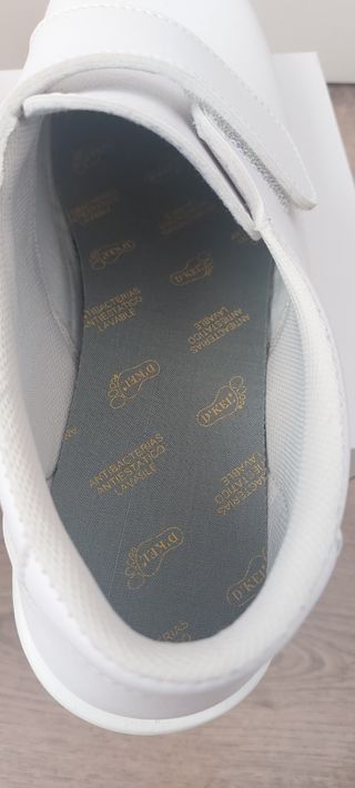 Sapatos D'Kel anatomicos laborais brancos - nº 43