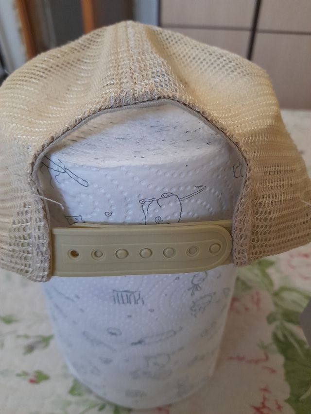 Cappellino Chiara Martin viola