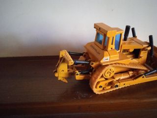 Bulldozer D10 Joal - Maqueta