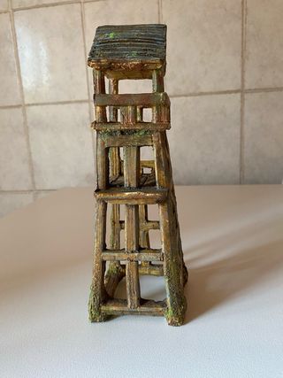 Torre acquario decorativa