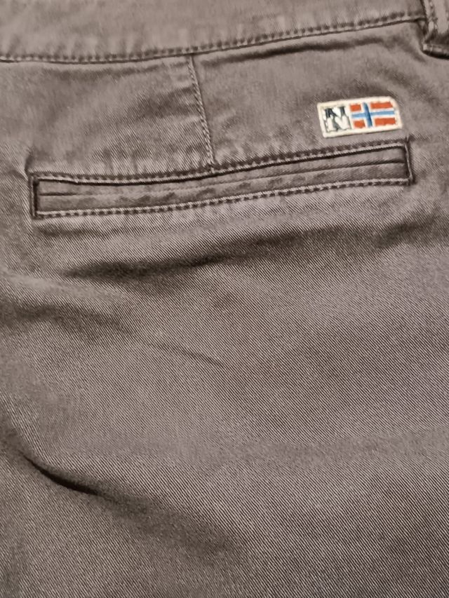 Pantaloni uomo Napapijri originali – stile casual