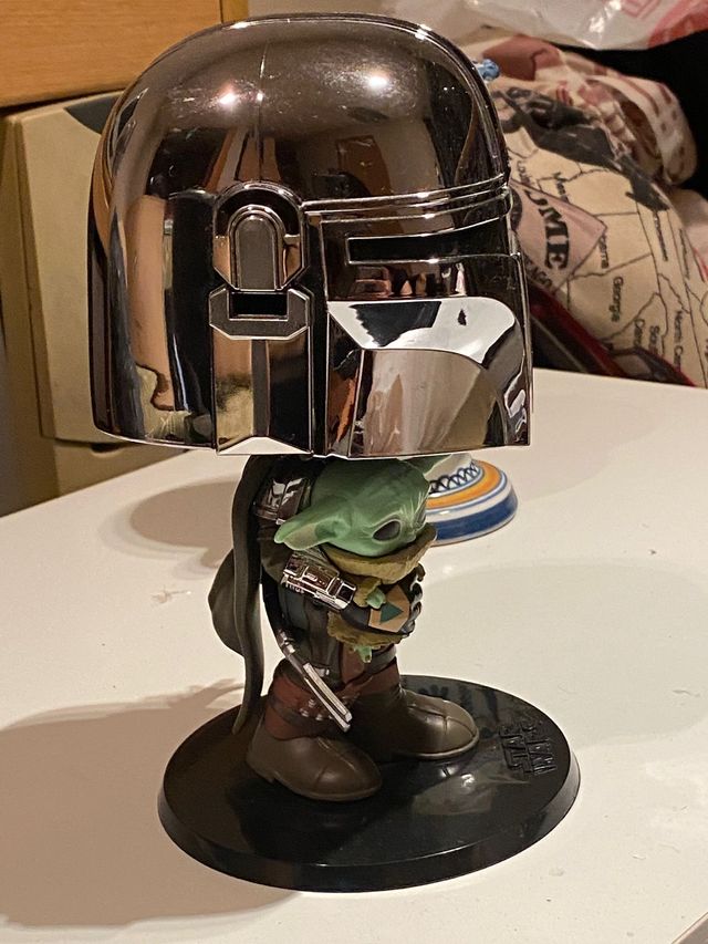 Funko Pop! Mandalorian Chrome