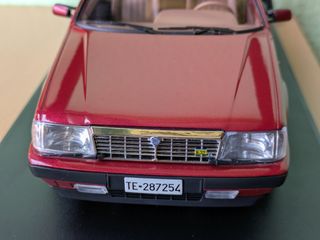 Lancia Thema 8.32 1:18 MITICA