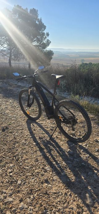 Bicicleta eléctrica Rockrider E-ST500 + extras