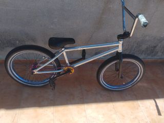 BMx no ago envíos 
Compra en persona 
