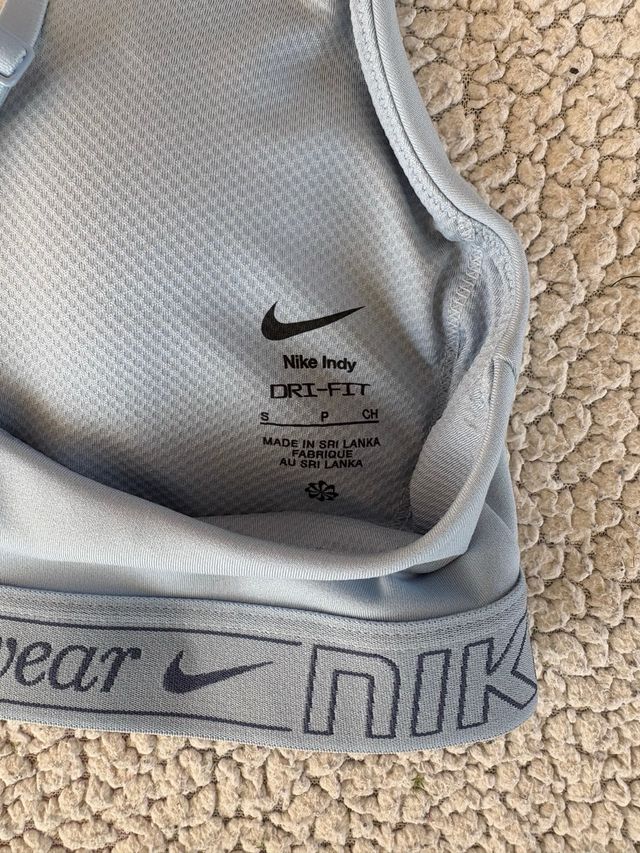 Sujetador deportivo Nike Indy Dri-Fit