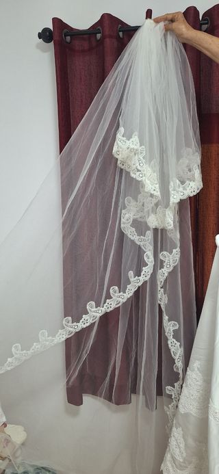Vestido novia blanco encaje