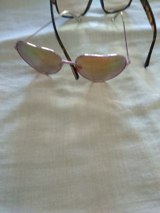 Lote,,,,2 Gafas sol: marrón y rosa,,a estrenar,nun
