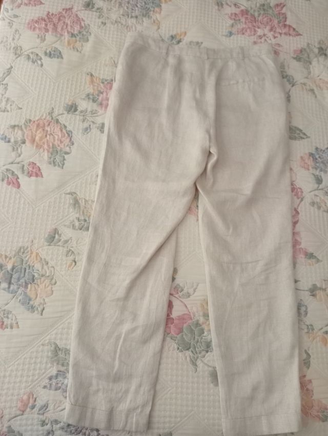Pantalón Zara Basic beige talla 40