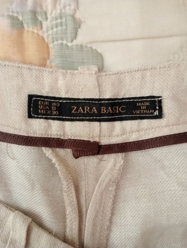 Pantalón Zara Basic beige talla 40