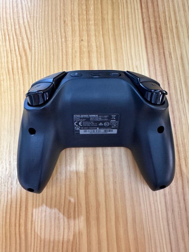 Mando SteelSeries Nimbus - iPhone/iPad/AppleTV