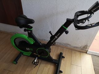 Bicicleta estática Bodytone DS06