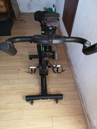 Bicicleta estática Bodytone DS06