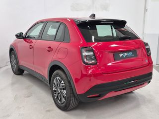 FIAT 600e BEV RED 54KWH 156CV AUTOMATICO