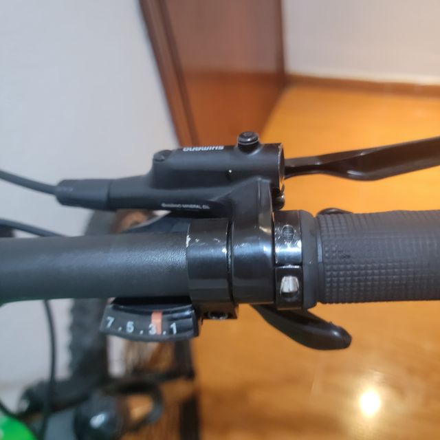 Bicicleta de montaña WST Poison 29"