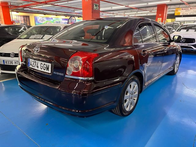 TOYOTA AVENSIS Sol 2008 158.000km Etiqueta C