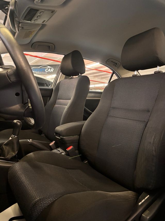 TOYOTA AVENSIS Sol 2008 158.000km Etiqueta C