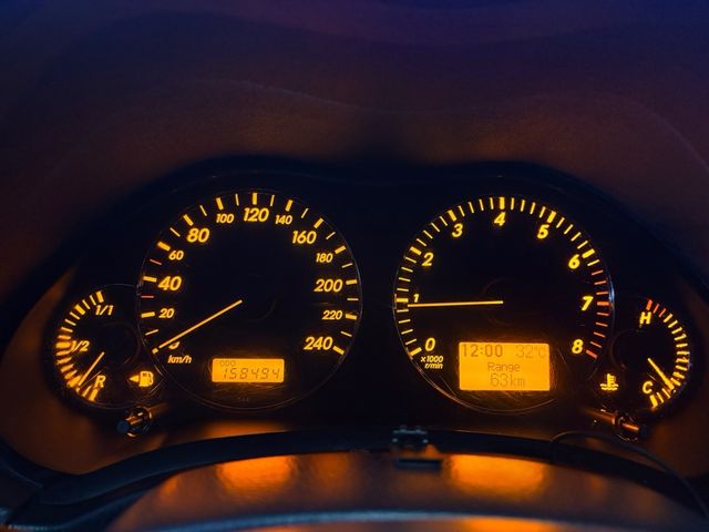 TOYOTA AVENSIS Sol 2008 158.000km Etiqueta C