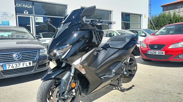 YAMAHA T-MAX 530 2019