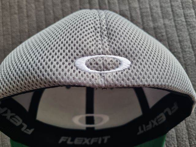 cappellino Oakley Ellipse Mesh tg. S/M verde *NEW