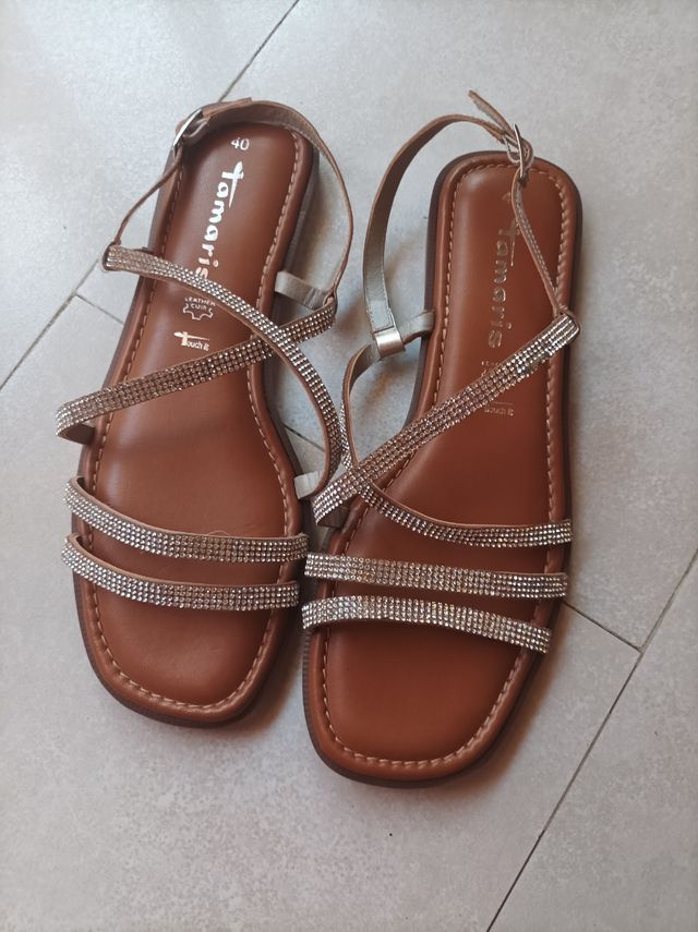 Sandalias piel Tamaris mujer marrón plata 40