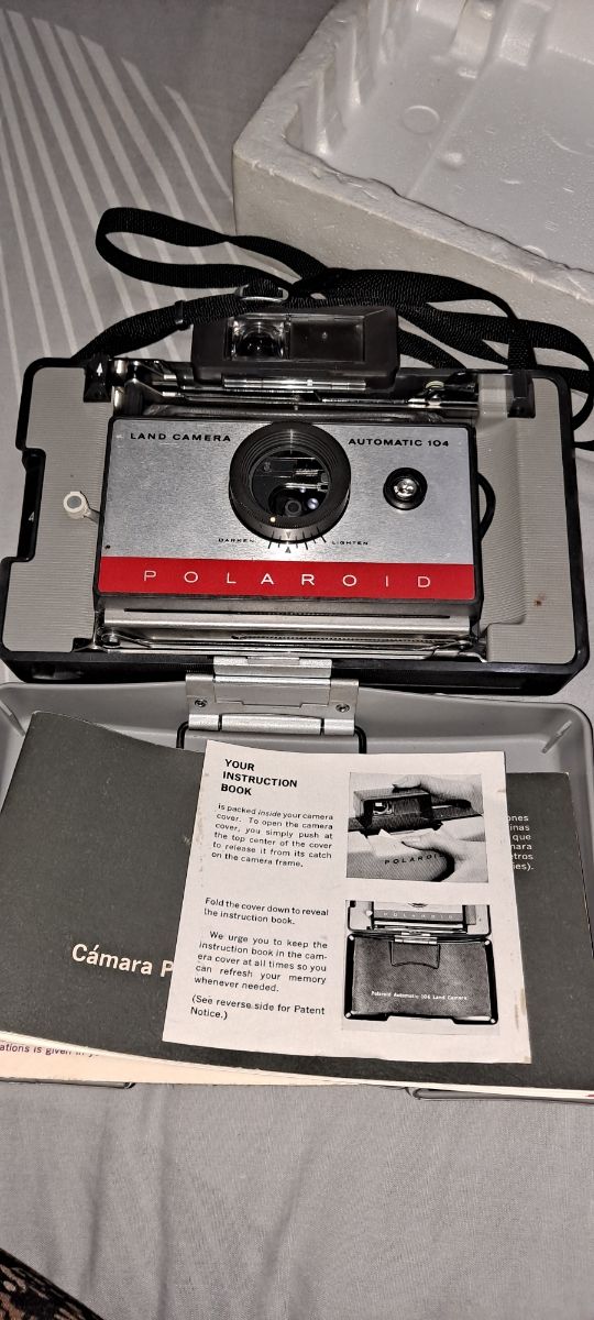 Polaroid Automatic 104 Cámara